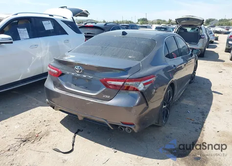 2019 Toyota Camry Xse z USA, uszkodzony, nr VIN 4T1B61HK2KU725058